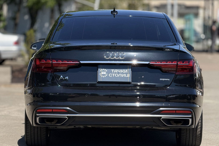 Продам Audi A4 40 TFSI S-tronic (204 к.с.) 2021 года в Киеве