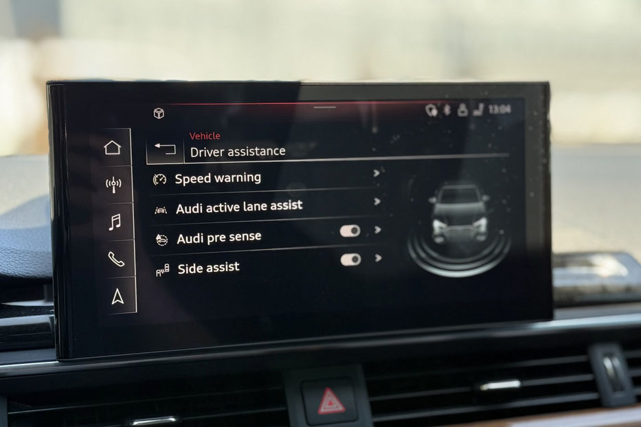 Продам Audi A4 40 TFSI S-tronic (204 к.с.) 2021 года в Киеве