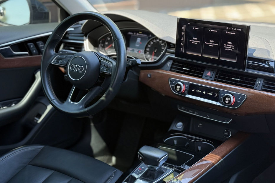 Продам Audi A4 40 TFSI S-tronic (204 к.с.) 2021 года в Киеве