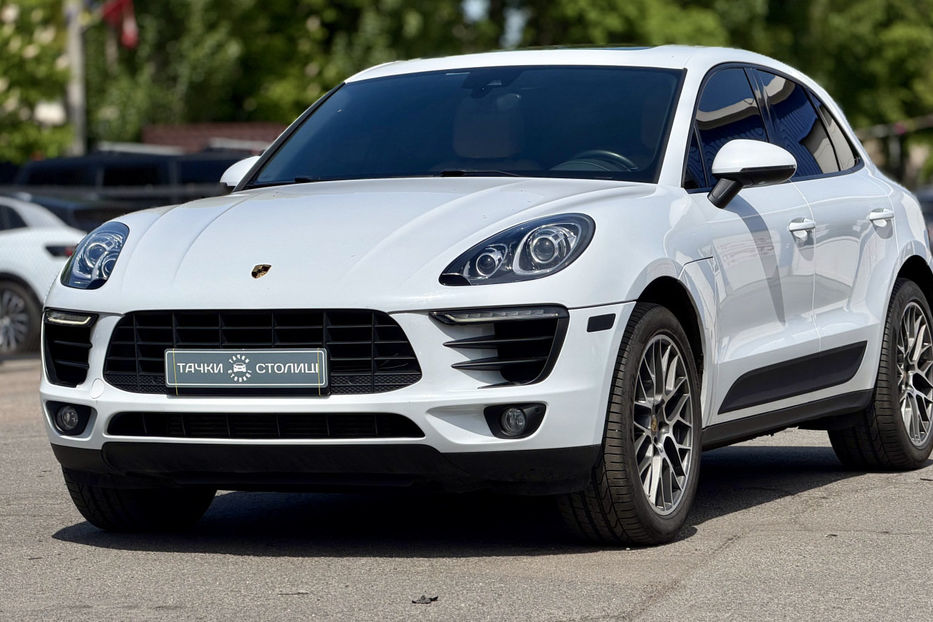 Продам Porsche Macan 2.0 PDK (252 к.с.) 2018 года в Киеве