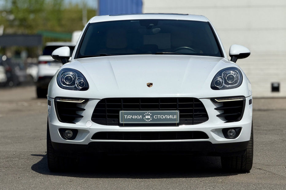 Продам Porsche Macan 2.0 PDK (252 к.с.) 2018 года в Киеве