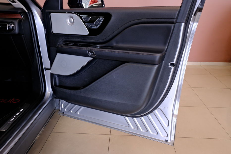 Продам Lincoln Aviator 2021 года в Одессе