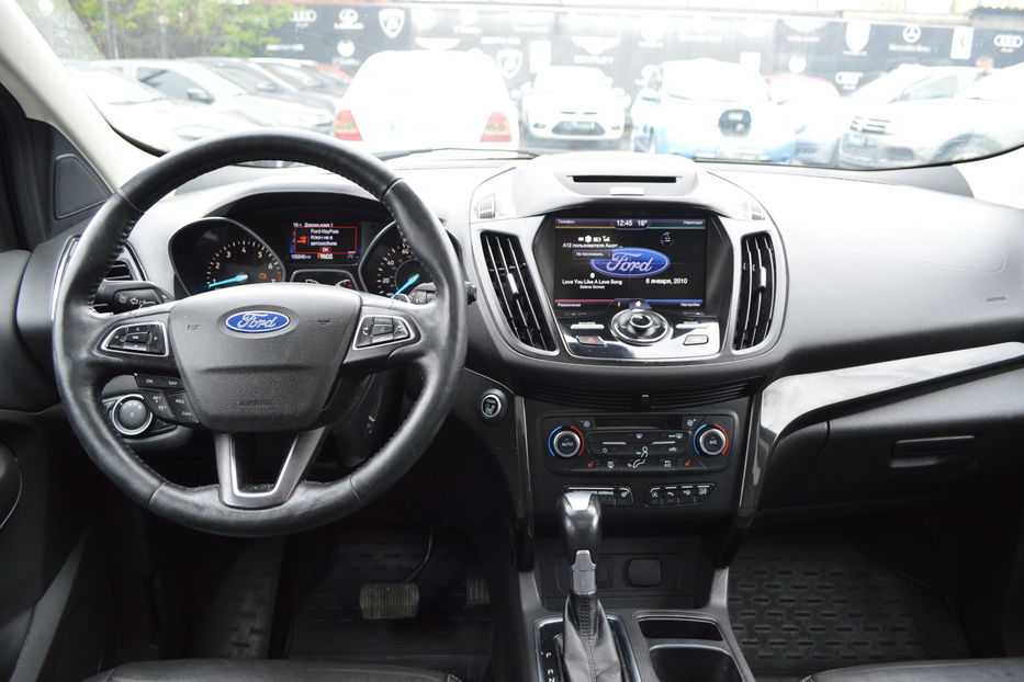 Продам Ford Escape Titanium 2017 года в Одессе