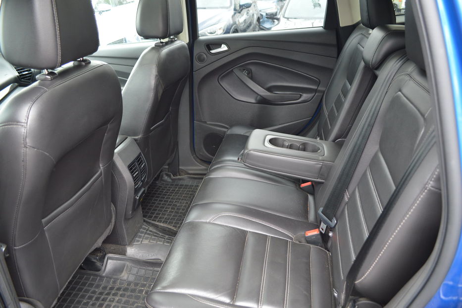 Продам Ford Escape Titanium 2017 года в Одессе