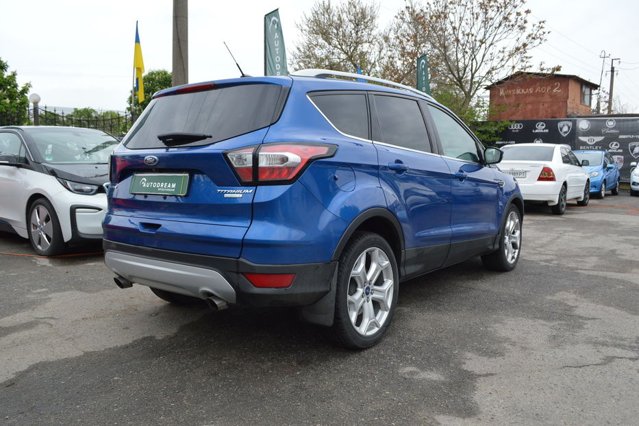 Продам Ford Escape Titanium 2017 года в Одессе