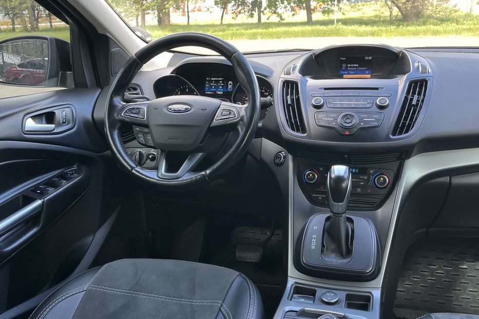 Продам Ford Kuga Офіційний 2017 года в Николаеве