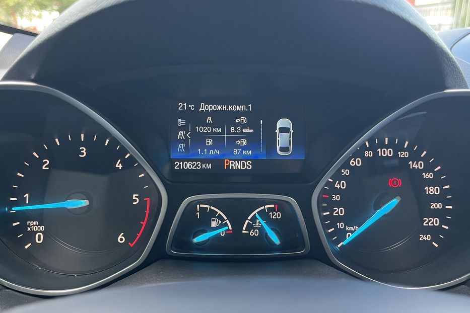 Продам Ford Kuga Офіційний 2017 года в Николаеве
