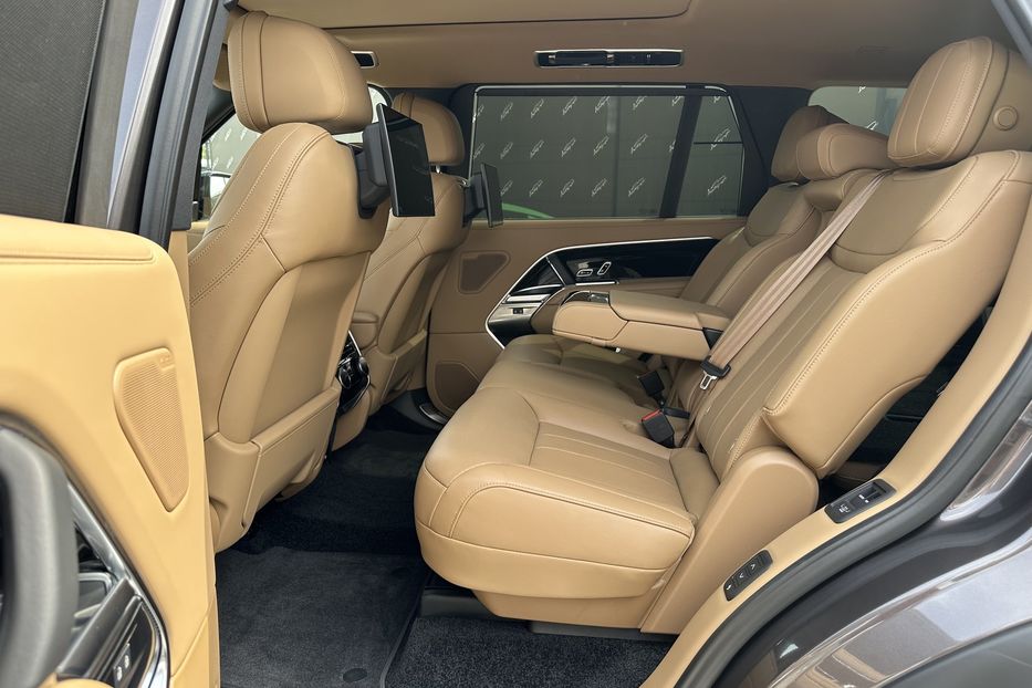 Продам Land Rover Range Rover LWB 3.0 P400 2025 года в Киеве