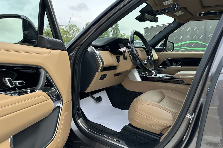 Продам Land Rover Range Rover LWB 3.0 P400 2025 года в Киеве