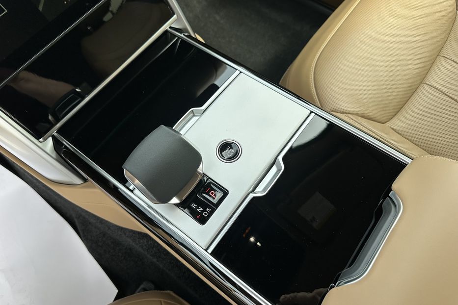 Продам Land Rover Range Rover LWB 3.0 P400 2025 года в Киеве