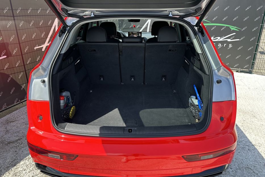 Продам Audi Q5 45 TFSI QUATTRO 2022 года в Киеве