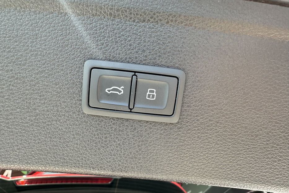 Продам Audi Q5 45 TFSI QUATTRO 2022 года в Киеве