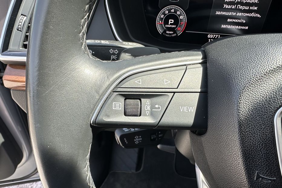 Продам Audi Q5 45 TFSI QUATTRO 2022 года в Киеве