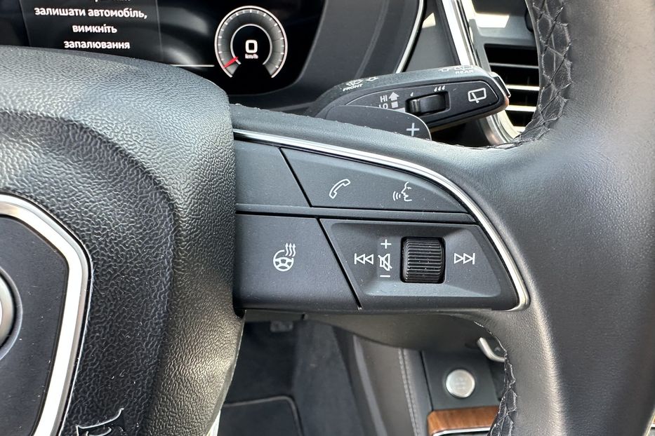 Продам Audi Q5 45 TFSI QUATTRO 2022 года в Киеве