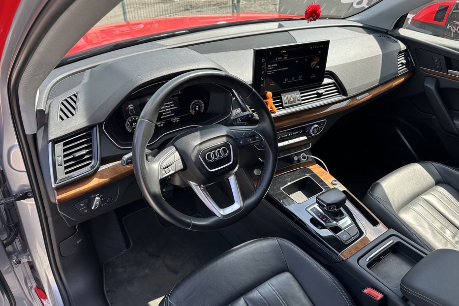 Продам Audi Q5 45 TFSI QUATTRO 2022 года в Киеве