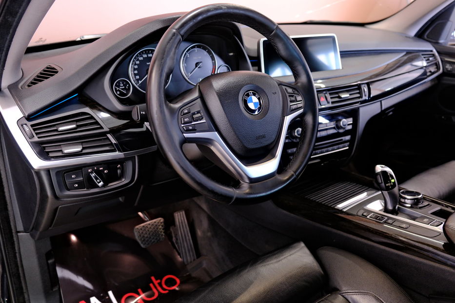 Продам BMW X5 2014 года в Одессе
