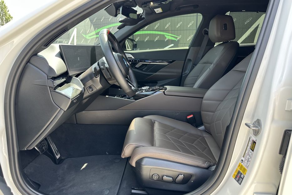 Продам BMW G I5 M60 Xdrive 2023 года в Киеве