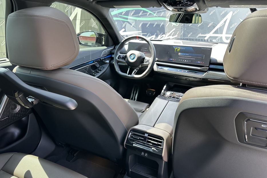 Продам BMW G I5 M60 Xdrive 2023 года в Киеве