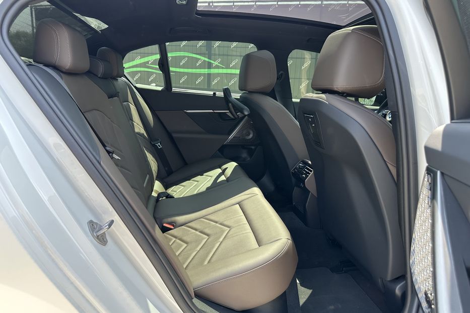 Продам BMW G I5 M60 Xdrive 2023 года в Киеве