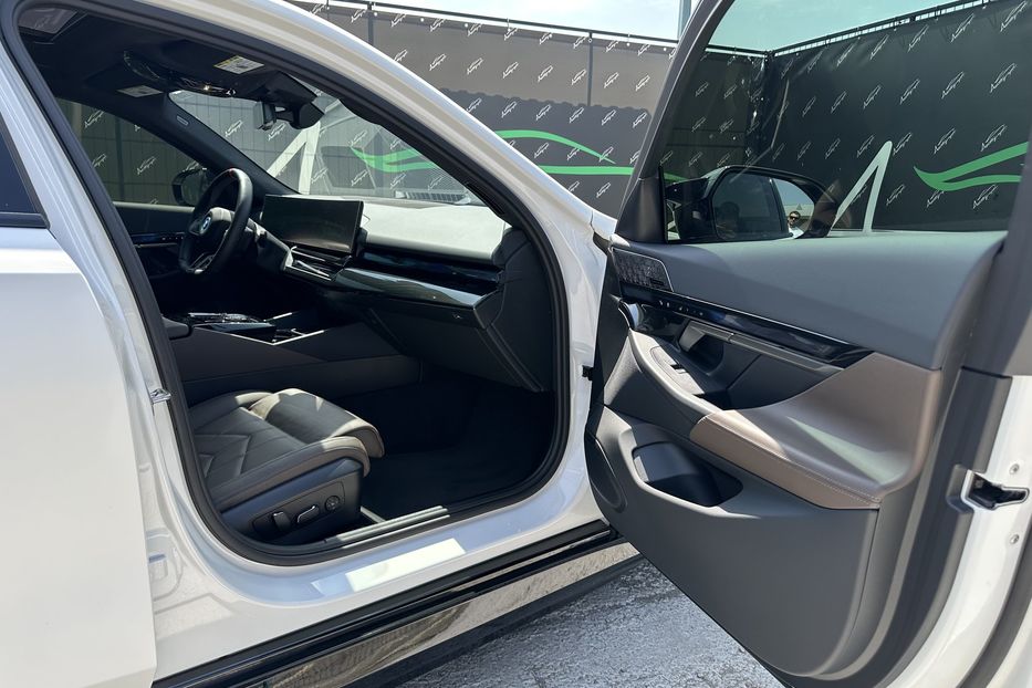 Продам BMW G I5 M60 Xdrive 2023 года в Киеве