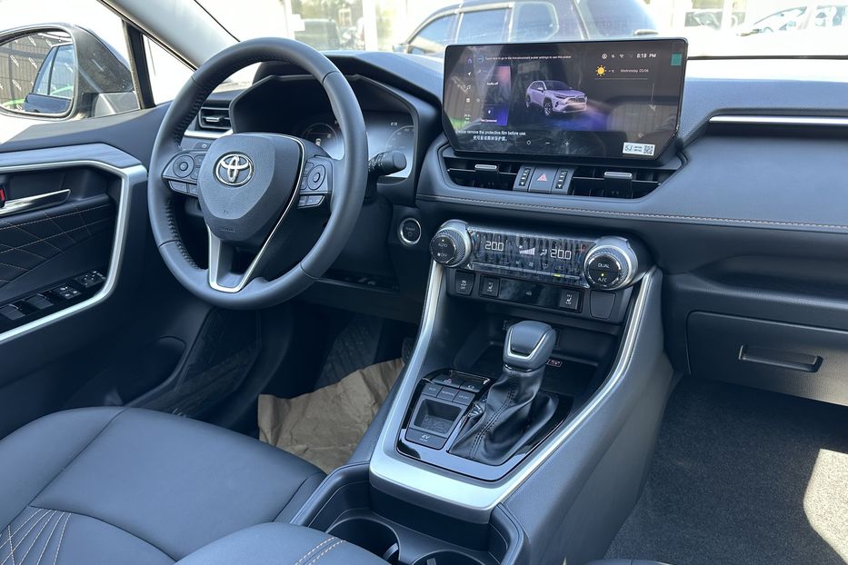 Продам Toyota Rav 4 Hybrid 2025 года в Киеве