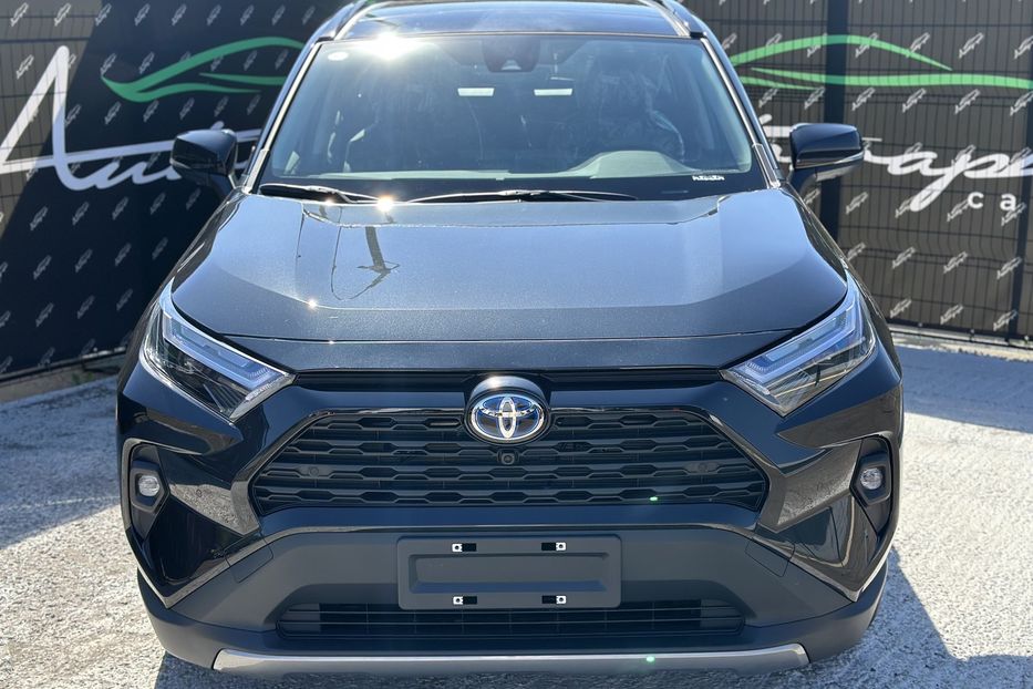 Продам Toyota Rav 4 Hybrid 2025 года в Киеве
