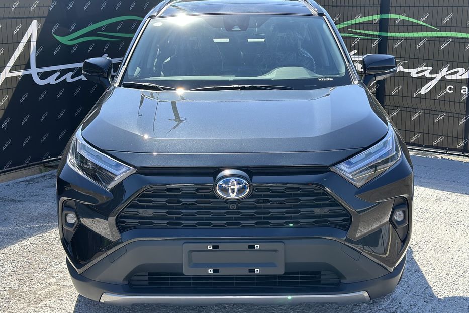 Продам Toyota Rav 4 Hybrid 2025 года в Киеве