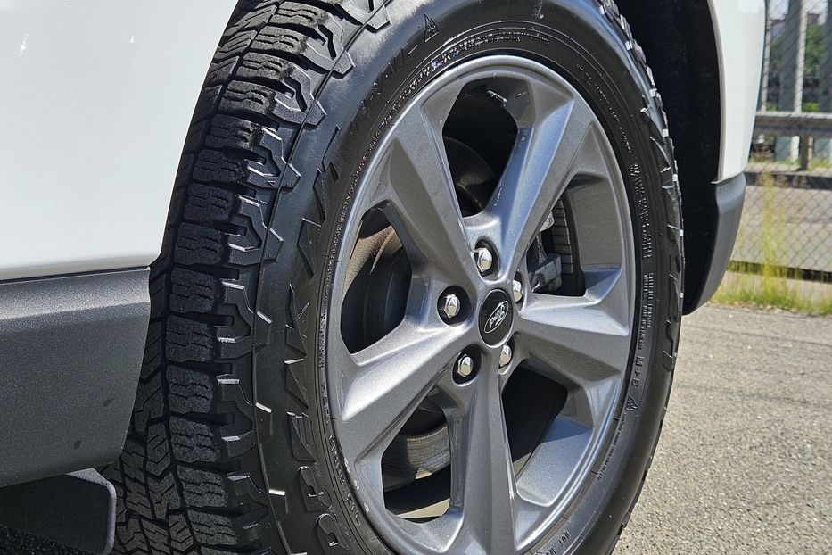 Продам Ford Edge SEL 2023 года в Киеве