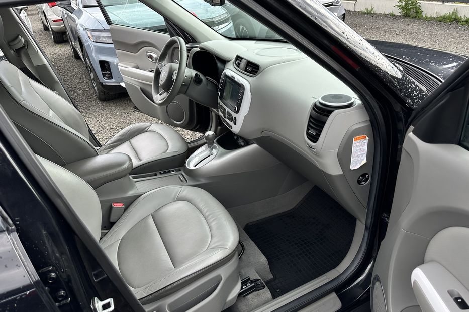 Продам Kia Soul 2015 года в Луцке
