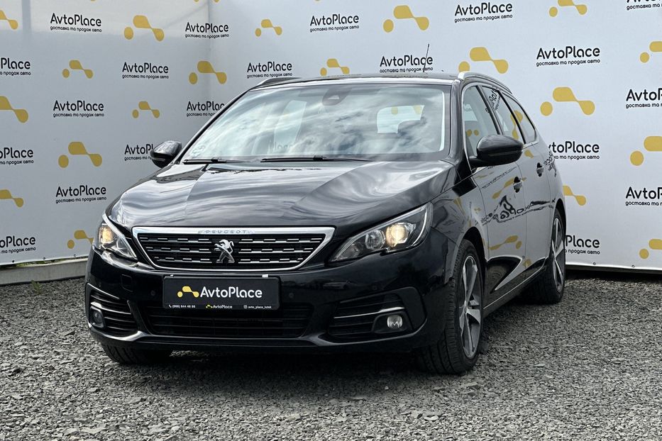 Продам Peugeot 308 2017 года в Луцке