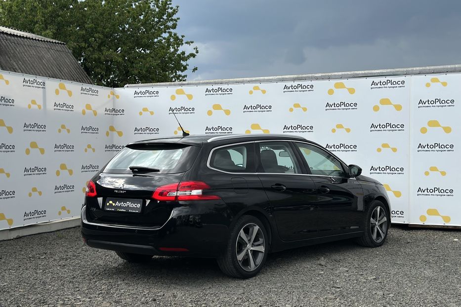 Продам Peugeot 308 2017 года в Луцке