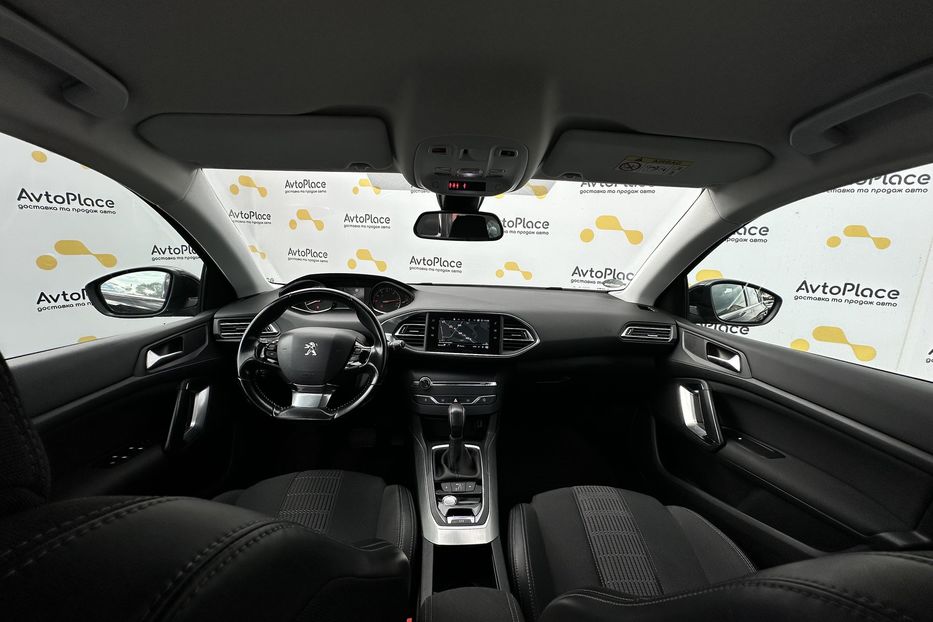 Продам Peugeot 308 2017 года в Луцке