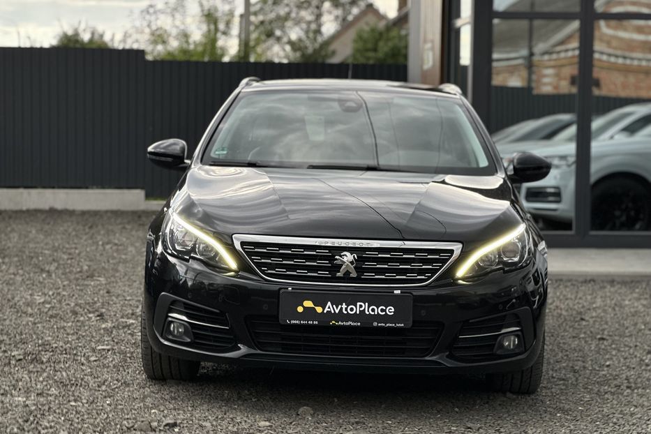 Продам Peugeot 308 2017 года в Луцке