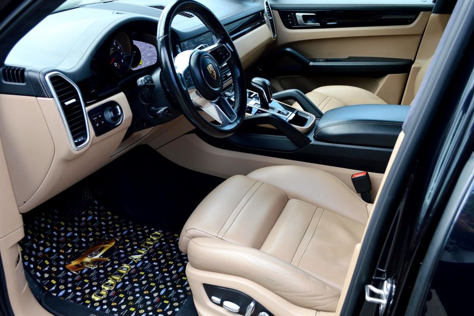 Продам Porsche Cayenne 2019 года в Одессе