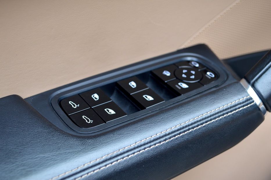 Продам Porsche Cayenne 2019 года в Одессе