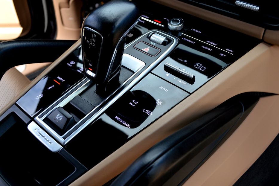 Продам Porsche Cayenne 2019 года в Одессе