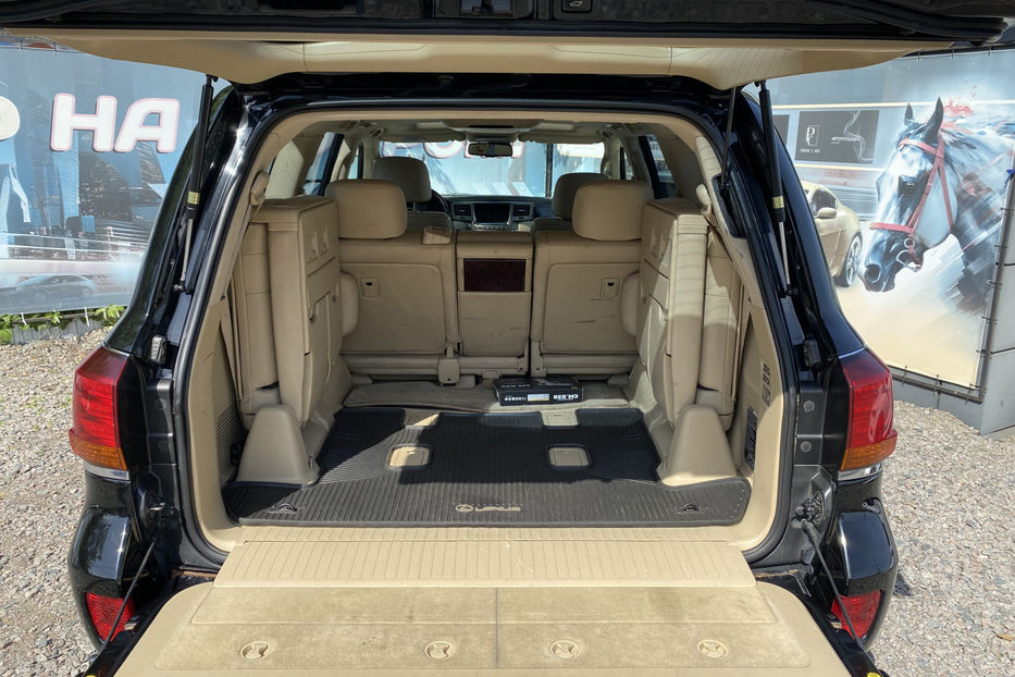 Продам Lexus LX 570 AT (367 к.с.) AWD 2008 года в Киеве