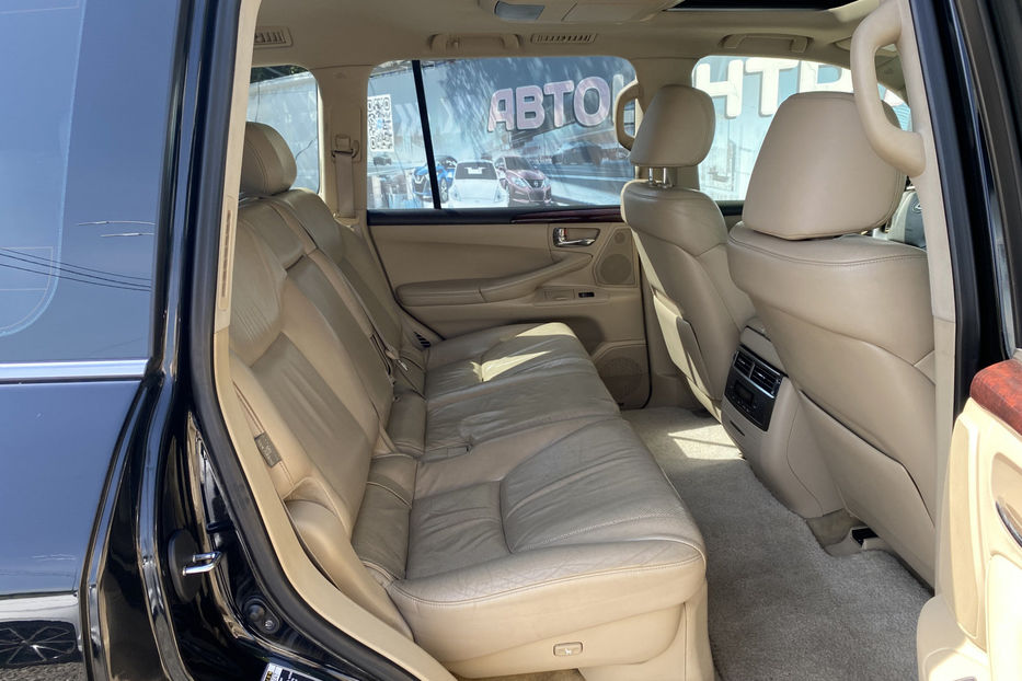 Продам Lexus LX 570 AT (367 к.с.) AWD 2008 года в Киеве