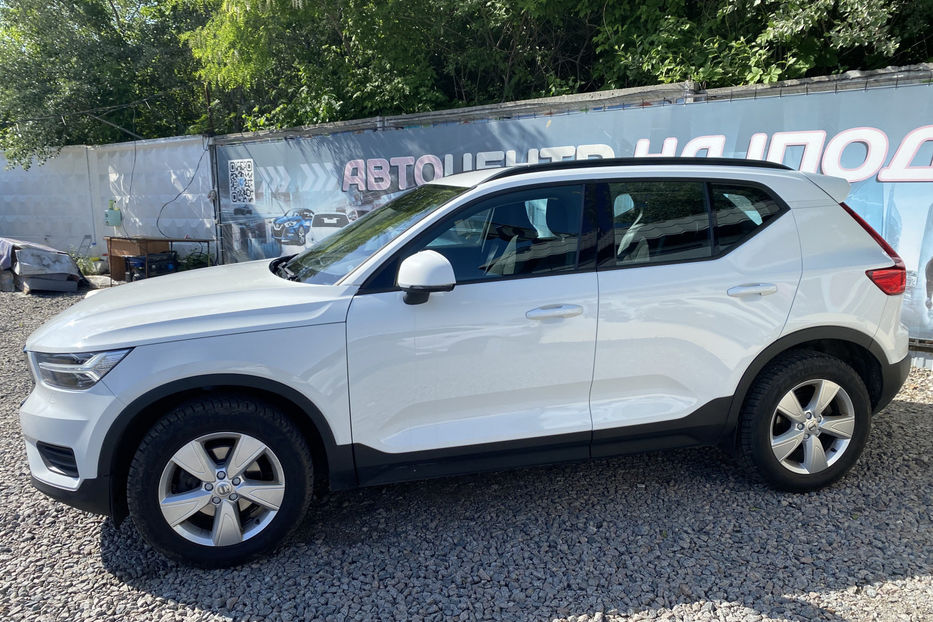 Продам Volvo XC60 2.0 AT (163 к.с.) 2019 года в Киеве