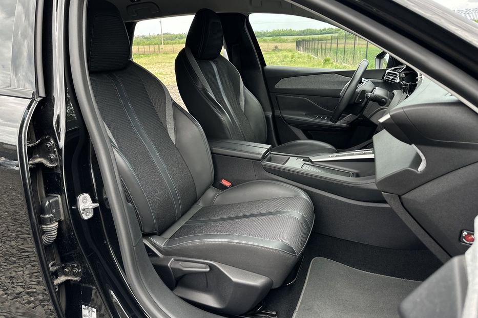 Продам Peugeot 308 2022 года в Луцке