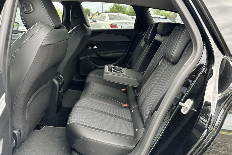 Продам Peugeot 308 2022 года в Луцке
