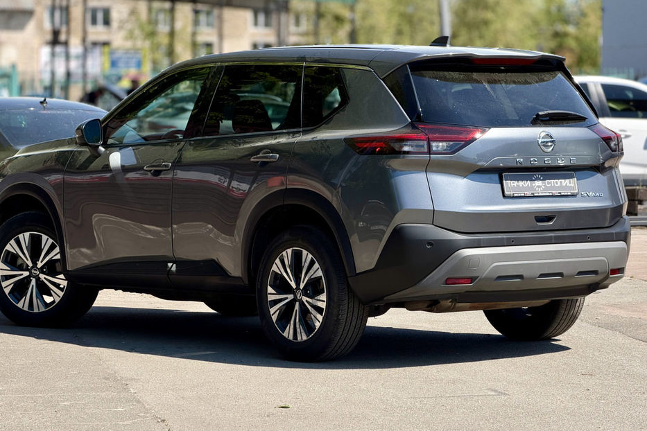Продам Nissan Rogue 2.5 Xtronic (191 к.с.) AWD   2021 года в Киеве