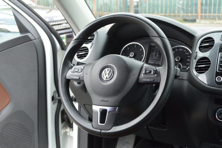 Продам Volkswagen Tiguan TDI 4motion 2016 года в Одессе