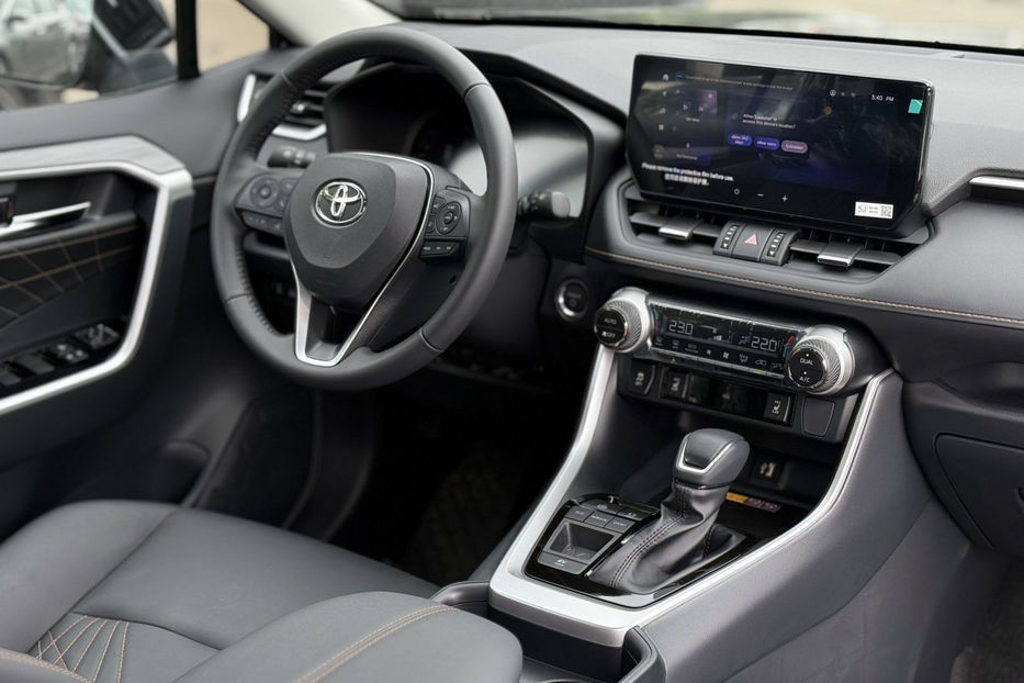Продам Toyota Rav 4 2.5 e-CVT (218 к.с.) • Premium 2025 года в Киеве