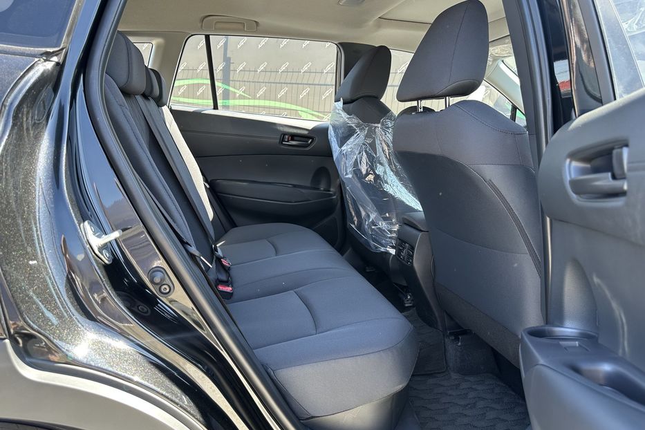 Продам Toyota Corolla CROSS HYBRID 2025 года в Киеве