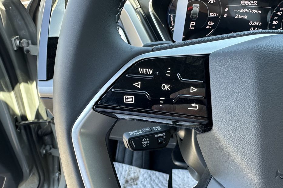 Продам Audi E-Tron Q4 2025 года в Киеве