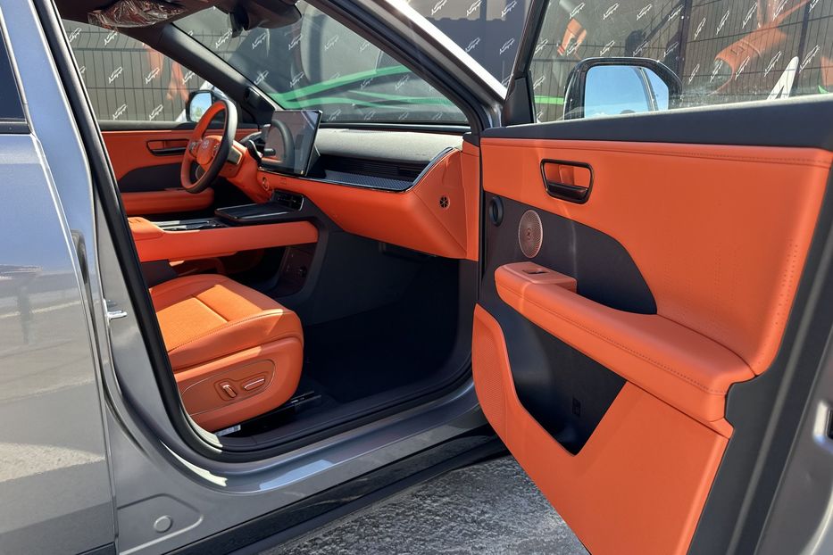 Продам Toyota IQ BZ3X 2025 года в Киеве