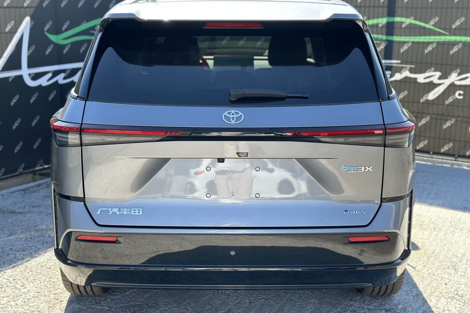 Продам Toyota IQ BZ3X 2025 года в Киеве