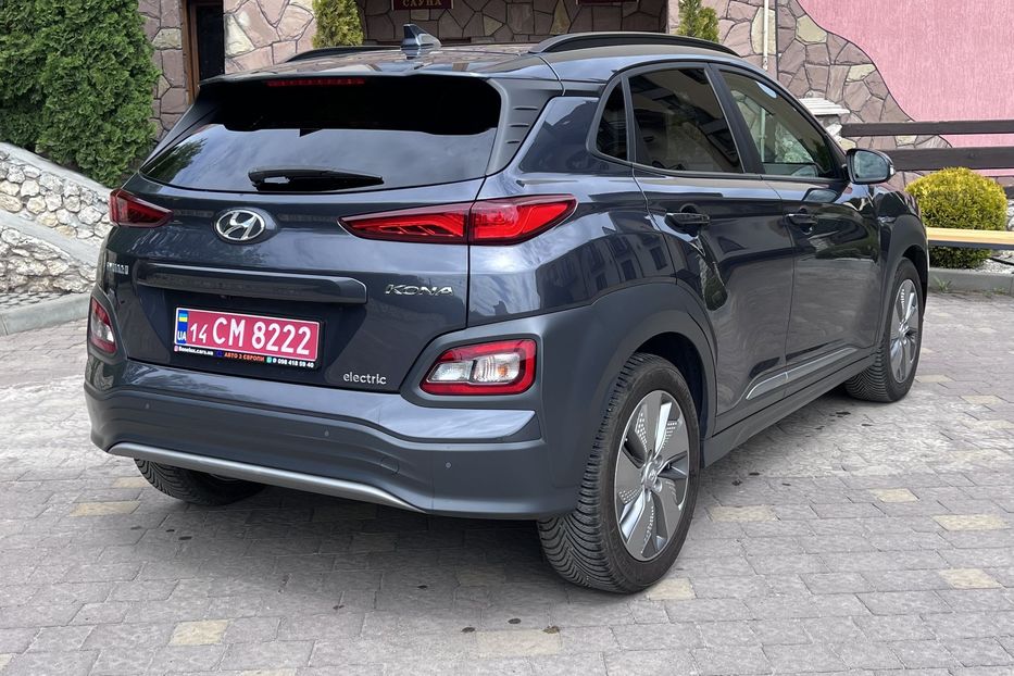Продам Hyundai Kona Electro Premium 64 61000km 2021 года в Тернополе
