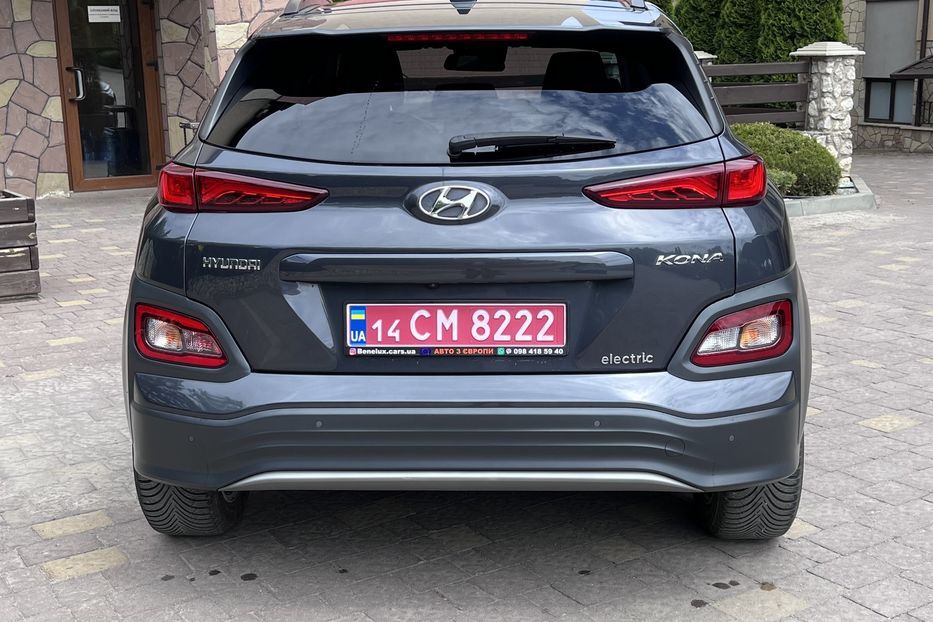 Продам Hyundai Kona Electro Premium 64 61000km 2021 года в Тернополе